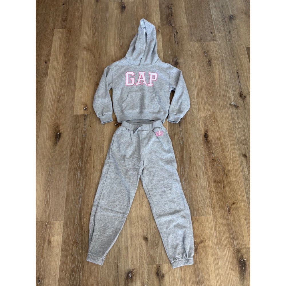 Gap Minimalist Sweatsuit Set Kids 7 Gray Pink Logo Hoodie Joggers Preppy